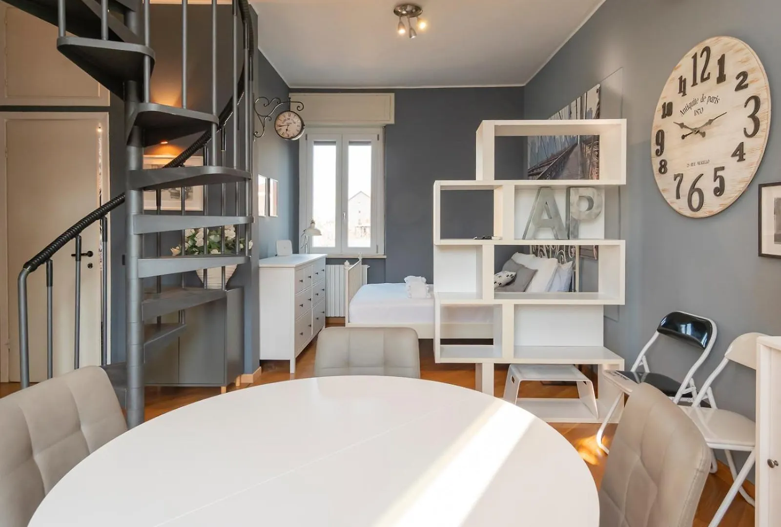 דירות מילאנו De Angeli San Siro Penthouse With Terraces איטליה